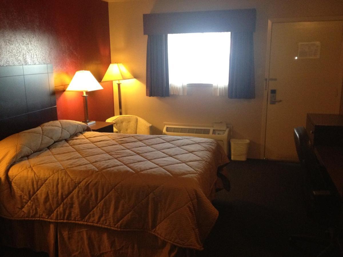 Colonial Inn Monahans Tx Extérieur photo